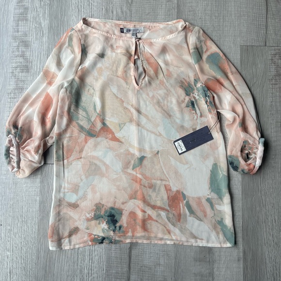 Jennifer Lopez Tops - Jennifer Lopez blouse, size XSP.